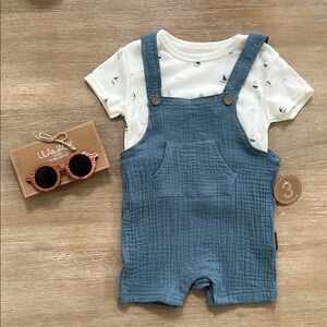 Lila & Jack Baby Boy 3 Piece Set T Shirt Overalls Sunglasses 6-9 months